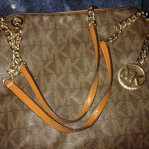 Michael Kors shoulder bad